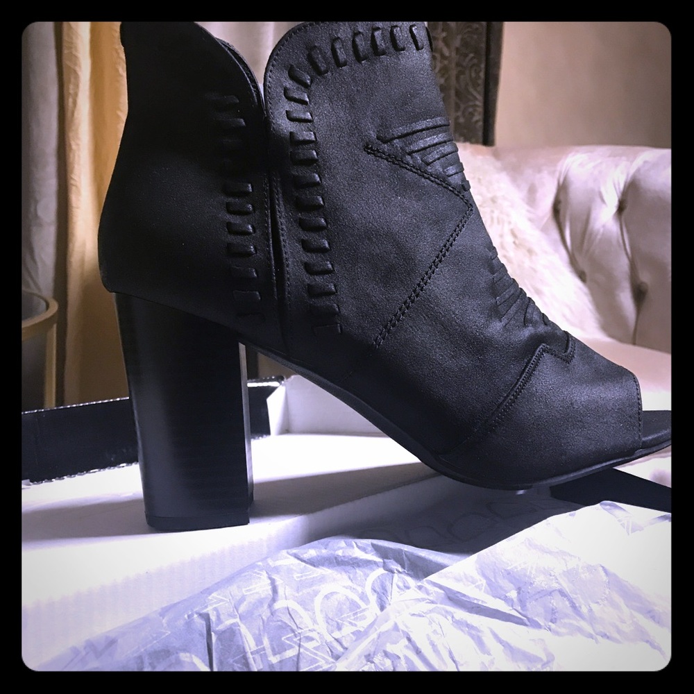 Open Toe boots